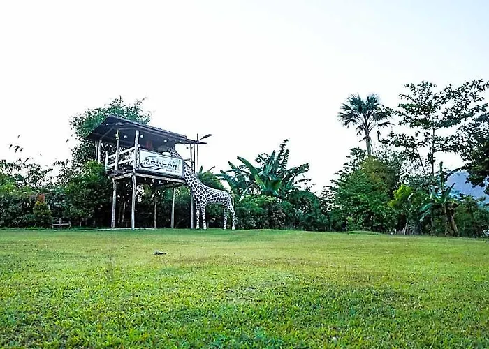 Banlaw Pool And Garden Resort